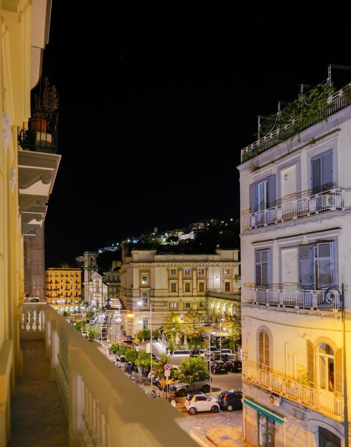 Fepa Place Design Apartments Naples Exterior photo